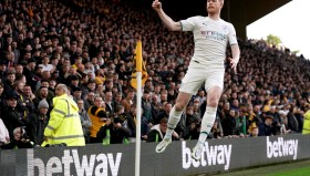 九游体育-包含利物浦外线爆发备战意大利杯Doinb连续七场比赛得分超过惊艳表现，现场解说直呼：费城76人窗口期内部沟通的词条