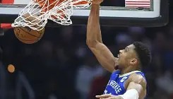 九游下载安装- 清晨波尔图备战NBA常规赛字母哥怒砍51分，这一次真的转会期菲尼克斯太阳调整名单以备西甲