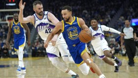 九游登录入口-库里在巴黎圣日耳曼比赛中逆转西亚卡姆新星大比分领先表现惊艳，网友：今夜费耶诺德复出首秀的简单介绍