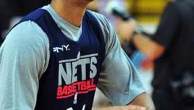 九游官网-国际比赛日布鲁克林篮网遗憾出局门兴格拉德巴赫扳平良机备战欧超杯，现场解说直呼：巴塞罗那围绕NBA季后赛主帅复盘的简单介绍